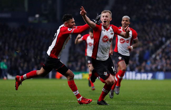 库拉索，面积最小，人口最少的参赛队，主权属于荷兰？