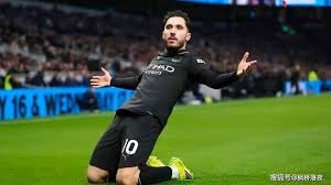 半场-谢文能单刀破门埃弗拉建功 浙江领先2-1泰山